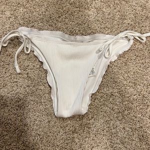 Hollister swim white bikini bottoms wore 1x size XS like new
